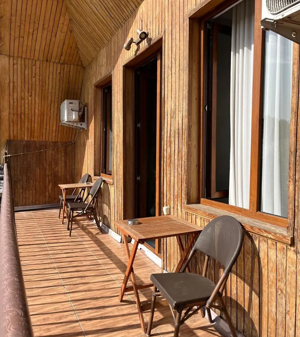 Pensionat Hotel Eight Tbilisi