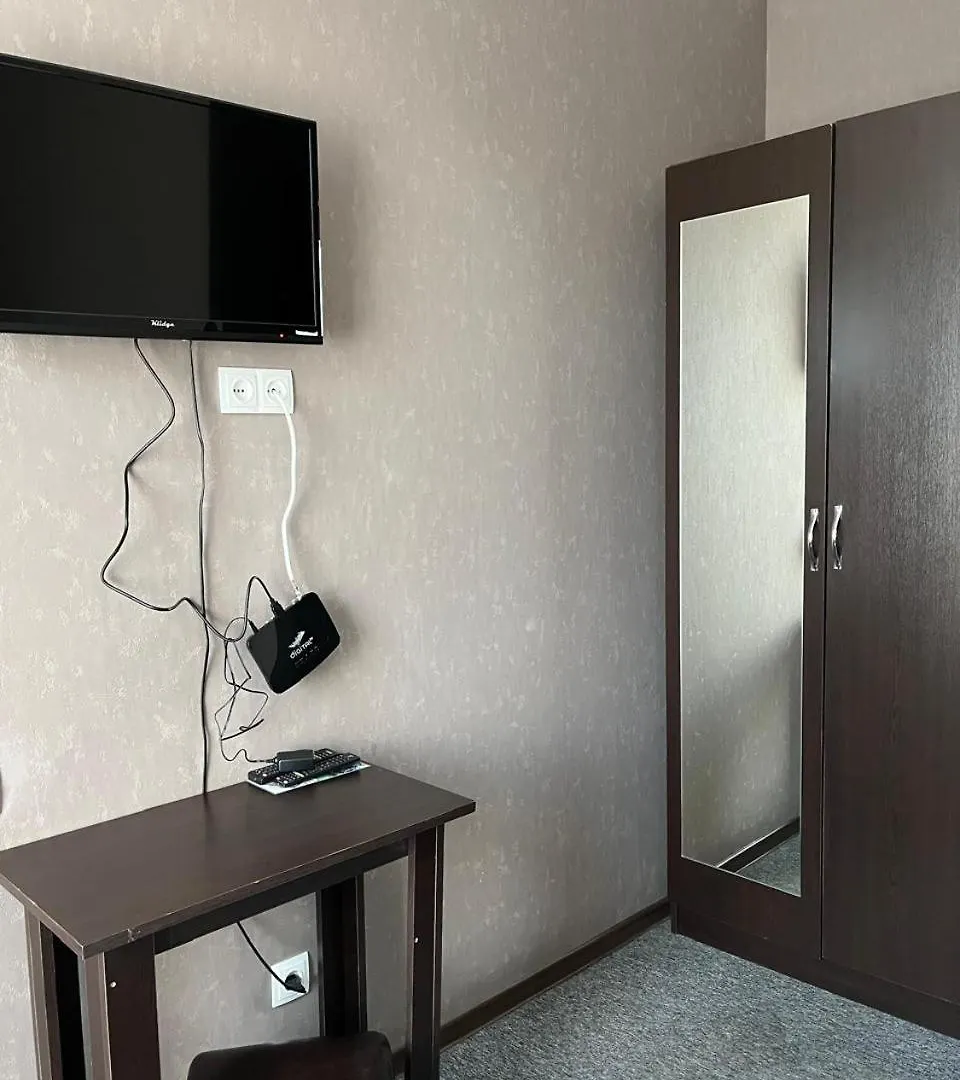 Casa de hóspedes Hotel Eight Tbilisi